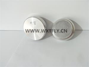 ���m���^